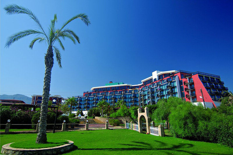 Merit Crystal Cove Hotel Casino & Spa Kyrenia  Exterior photo